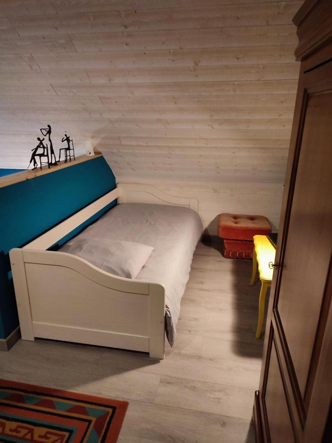 Chambre D'Hotes A La Campagne "Le Coudry" Serley Экстерьер фото